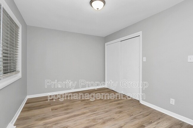 Building Photo - 1808 Herrin Ave