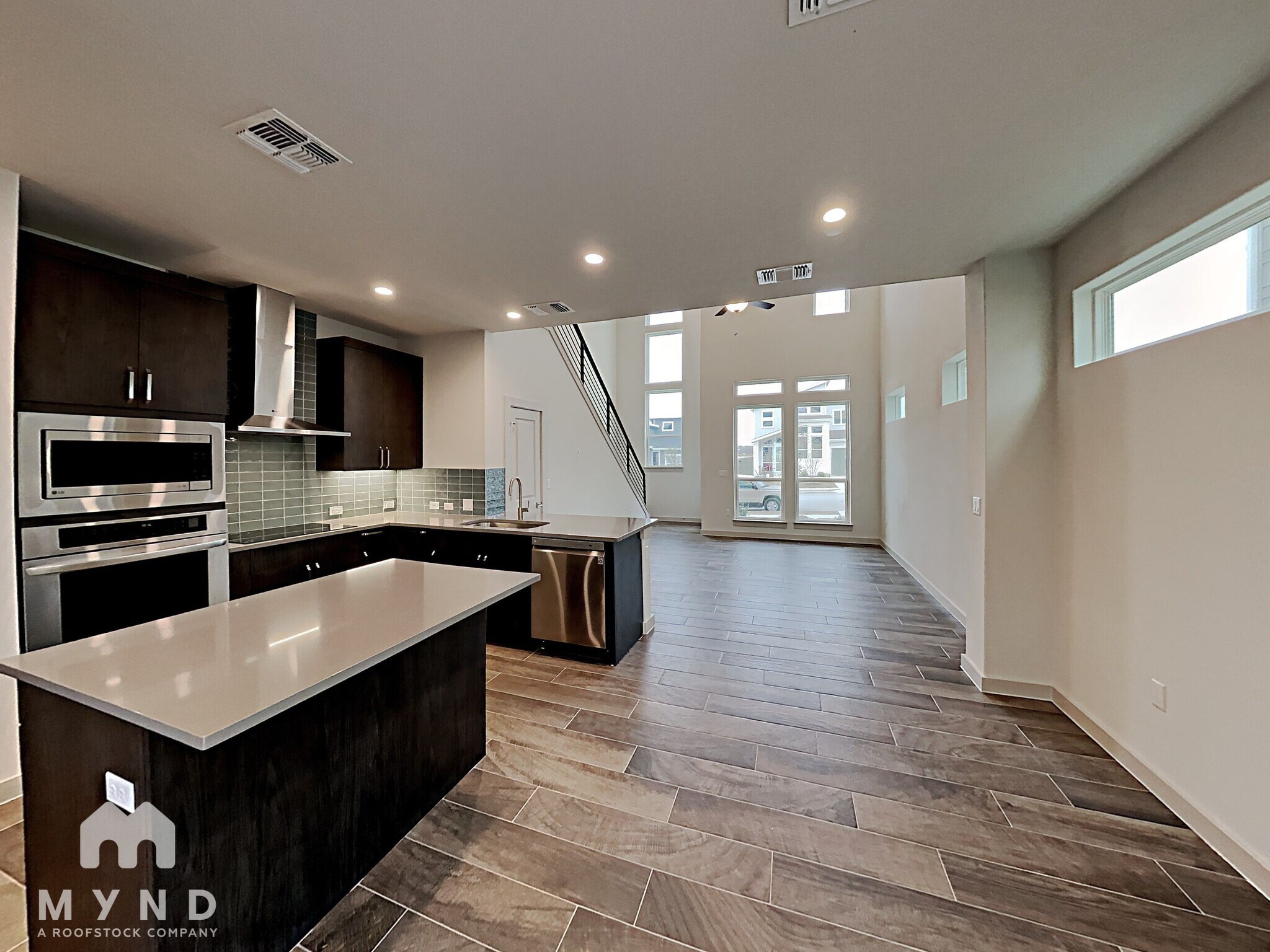 Building Photo - 9717 Evening Canopy Dr