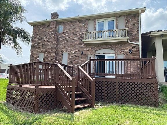 Back Deck - 201 San Saba St