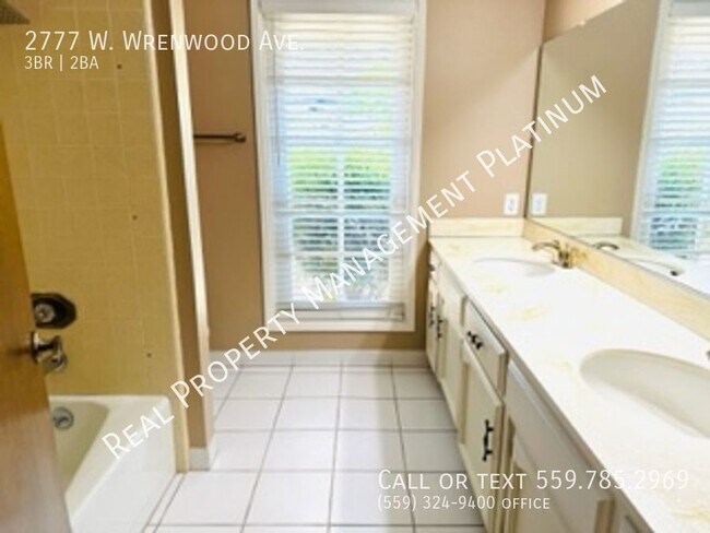 Building Photo - $2,200 Marks & Barstow 3 Bedroom Ranch Sty...