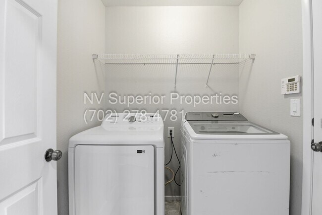 Building Photo - NW North Las Vegas!! Single Story!! No Carpet!! Low Maintenance Desert landscape front and back!!