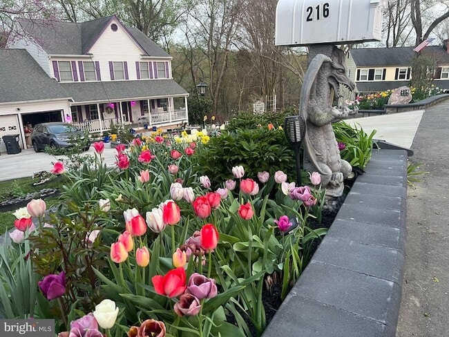 Building Photo - 216 Stern Cove