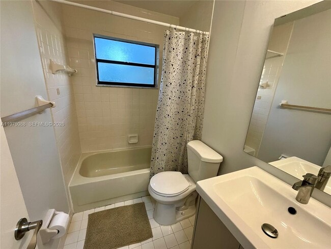 Building Photo - 11307 Royal Palm Blvd