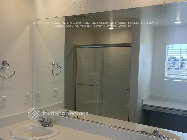 Building Photo - 2451 Gunner Ridge Way