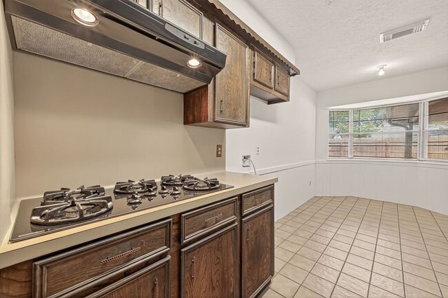 Building Photo - 14515 Wadebridge Way