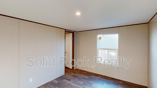 Building Photo - 75 N Curtis Rd