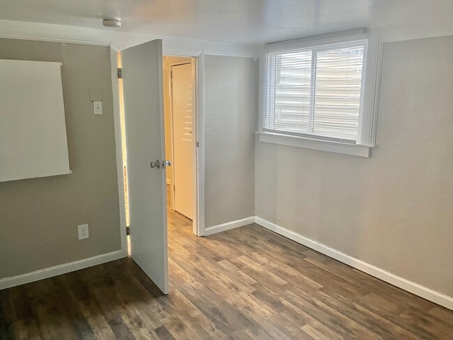 Building Photo - 4 Plex Seller Finance