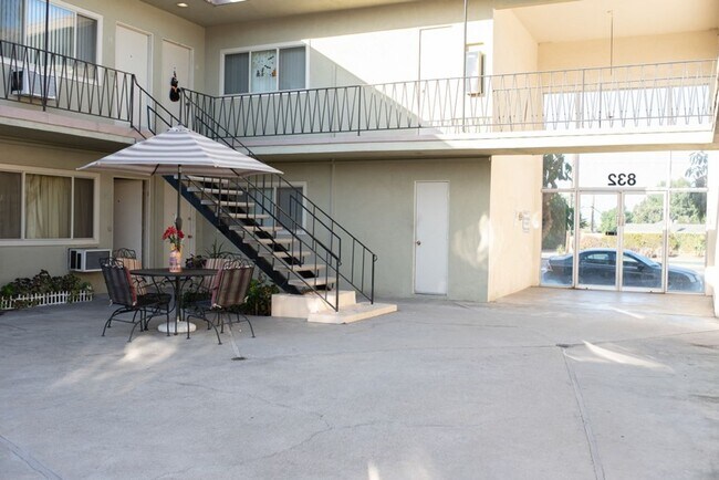 Building Photo - 1/2 OFF FIRST MONTH'S RENT studio with ALL UTILITIES PAID!