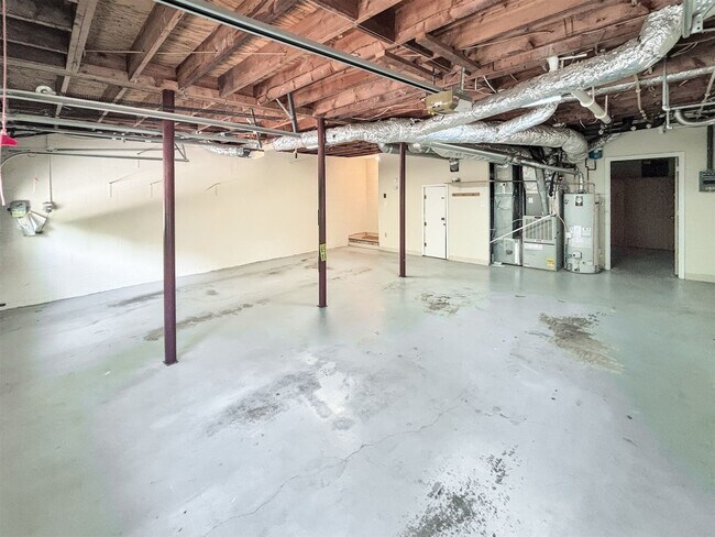 Building Photo - Beautifully Updated 4-Bedroom Home in Top-Rated Walton High District