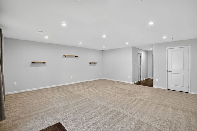 Building Photo - 5704 River Shark Ln