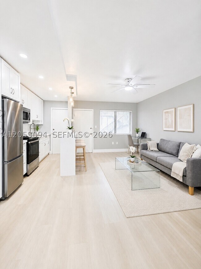 Building Photo - 6330 SW 79th St