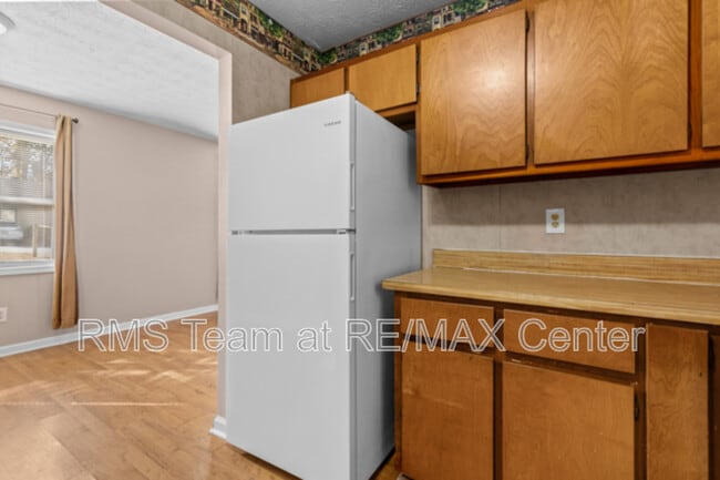 Building Photo - 236 Mateo Walk