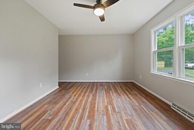 Building Photo - 19822 Smith Cir