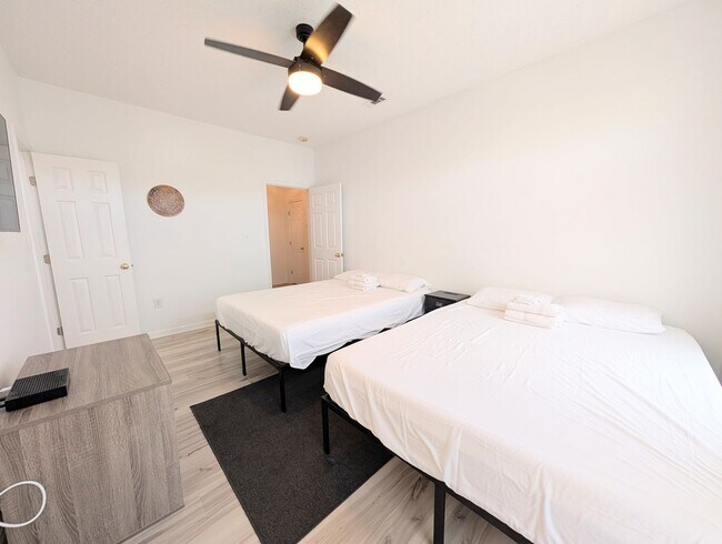 Building Photo - Long Term Condo Rental - Myrtle Beach, SC