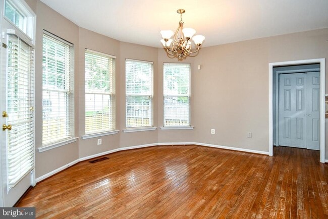 Building Photo - 13039 Quate Ln