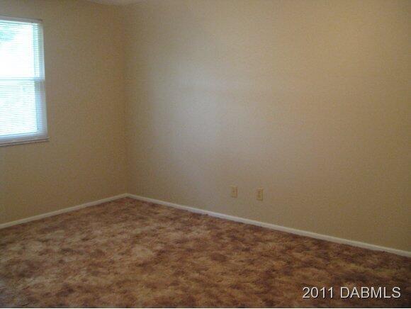 Building Photo - 67 Brookwood Dr