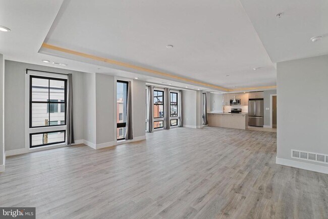 Building Photo - 1633 N 2nd St