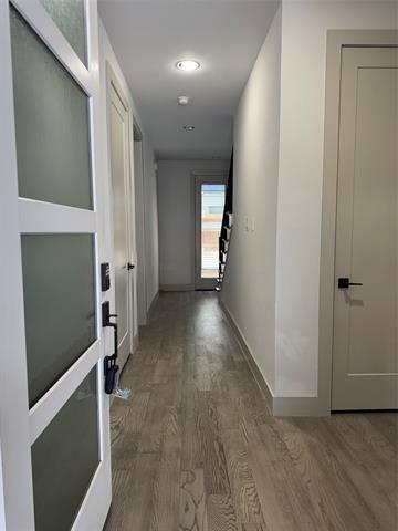 Building Photo - 2511 Carolwood Ln