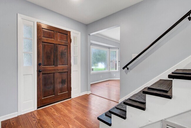 Building Photo - 8000 Eberly Ave