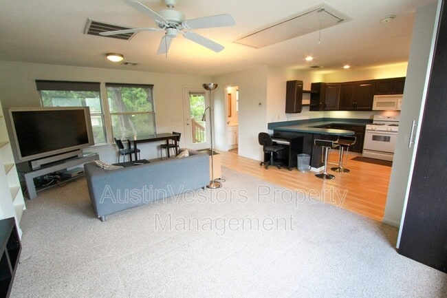 Primary Photo - 7910 Ceberry Dr