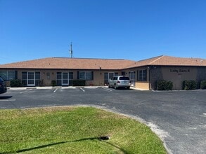 Building Photo - Lady Sara II