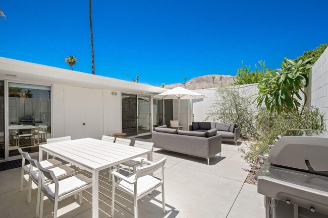 Building Photo - 72915 El Paseo