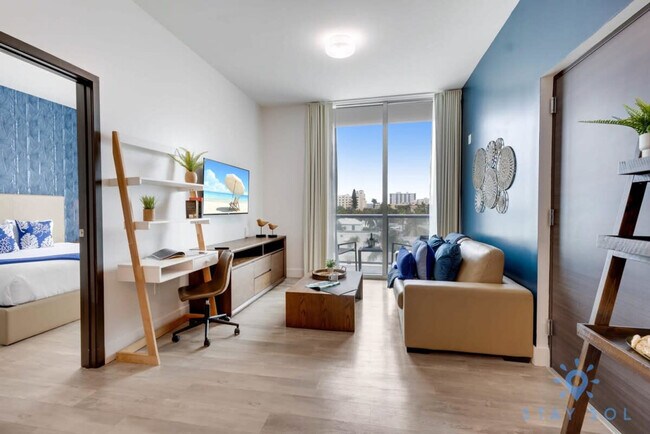 Building Photo - 777 N Ocean Dr