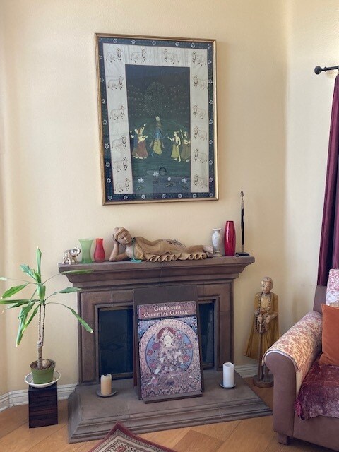 fireplace - 1541 S Bedford St