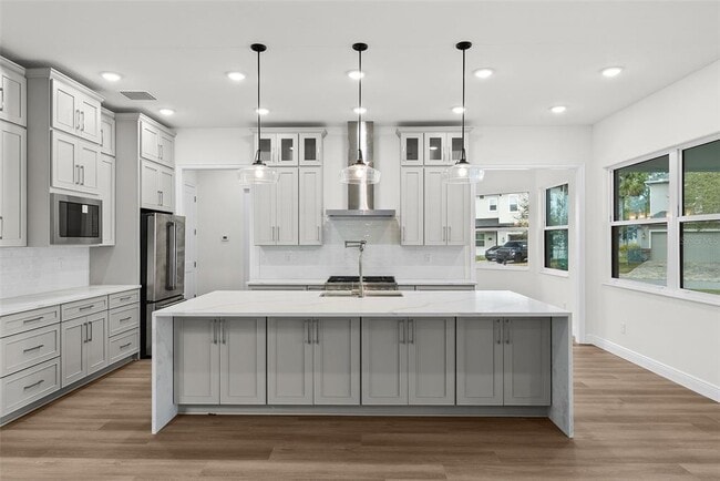 Building Photo - 4009 W Euclid Ave