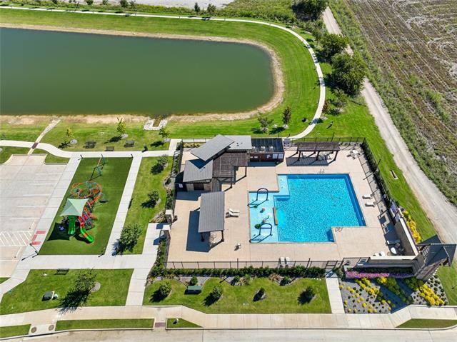 Building Photo - 16429 Porterfield Ln