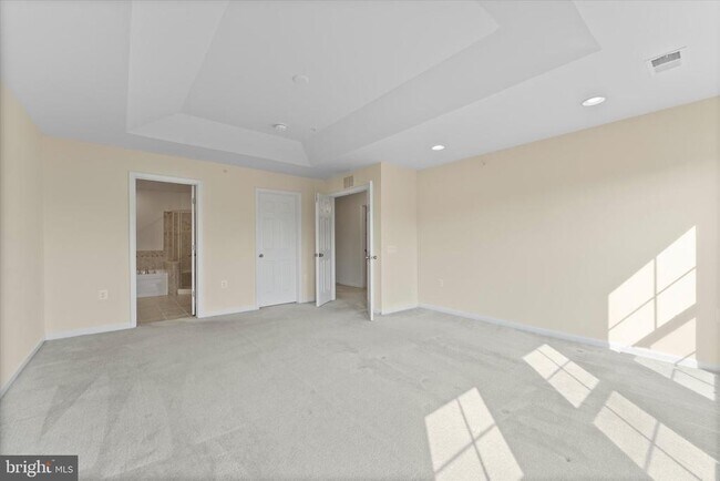 Building Photo - 43518 Stonecliff Terrace