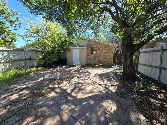 Building Photo - 9571 Gonzales Dr