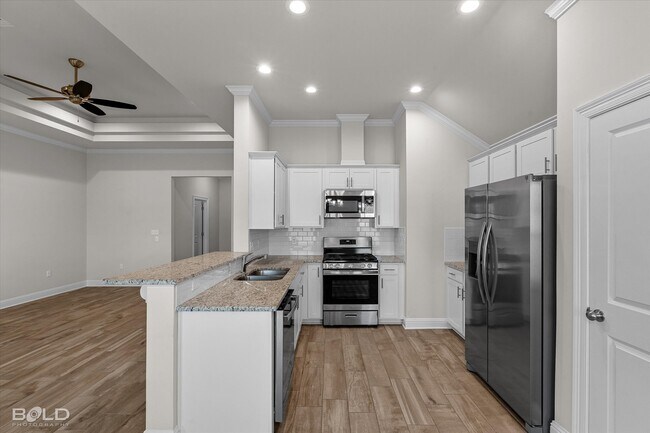 Building Photo - 257 Sedgewick Ave