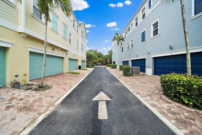 Building Photo - 110 Sea Plum Dr