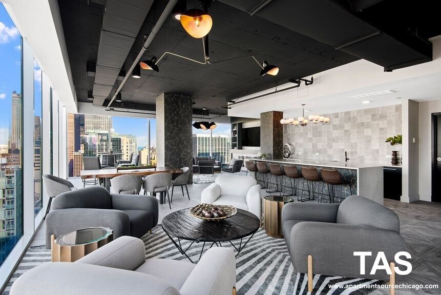 Building Photo - 200 E Illinois St