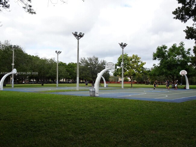 Building Photo - 7921 SW 152nd Ave