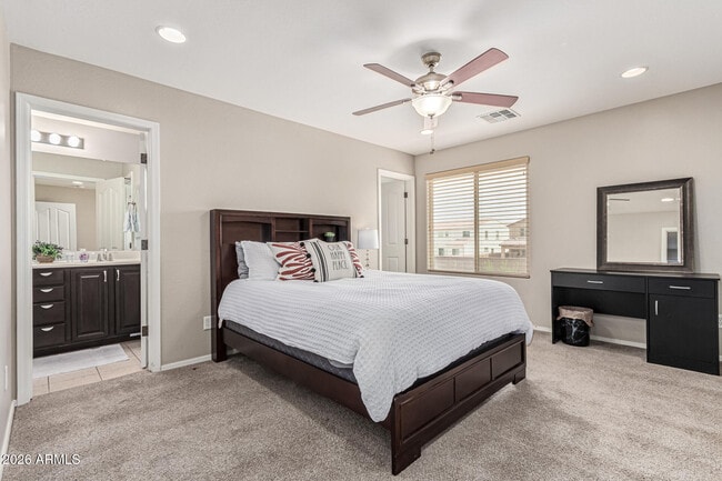 Building Photo - 7657 S Debra Dr