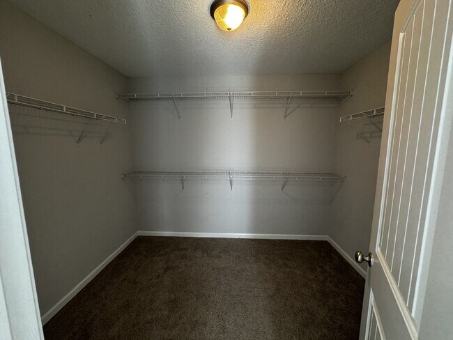 Building Photo - Home for Rent