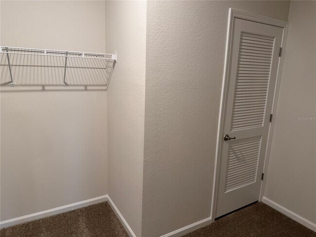 Building Photo - 19 Pine Crest Ln