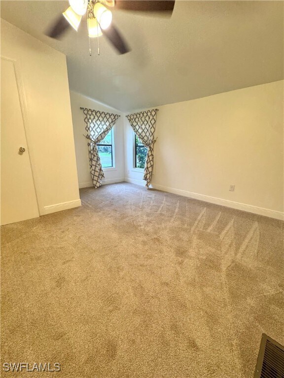 Building Photo - 200 Sugarloaf Ln