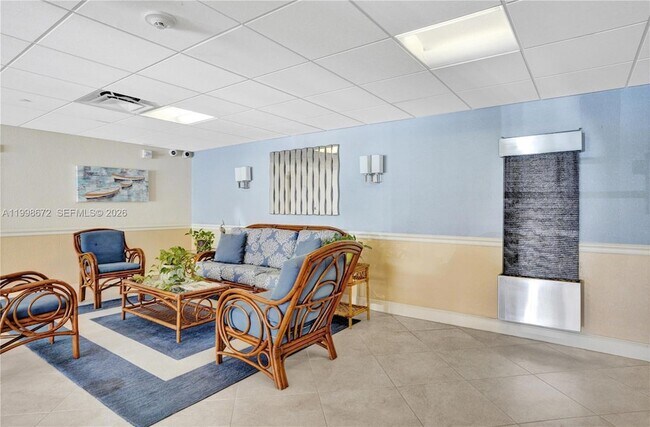 Building Photo - 1500 S Ocean Blvd