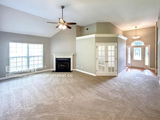 Building Photo - 3734 Montgomery Way
