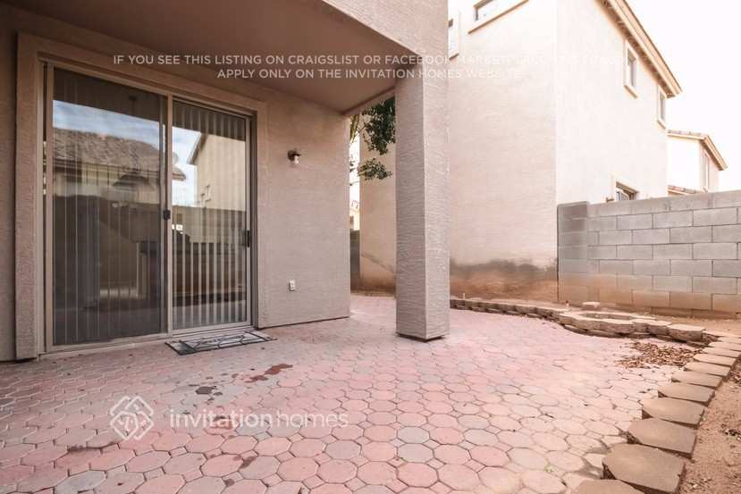 Building Photo - 9060 E Garnet Ave