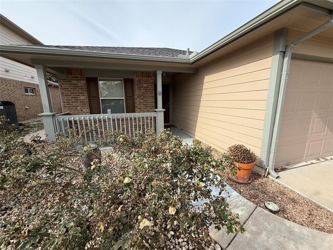 Building Photo - 334 Avalanche Ave