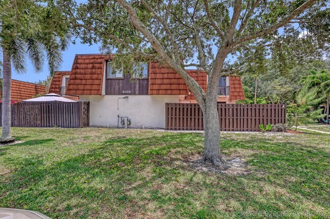 Building Photo - 6335 Red Pine Ln