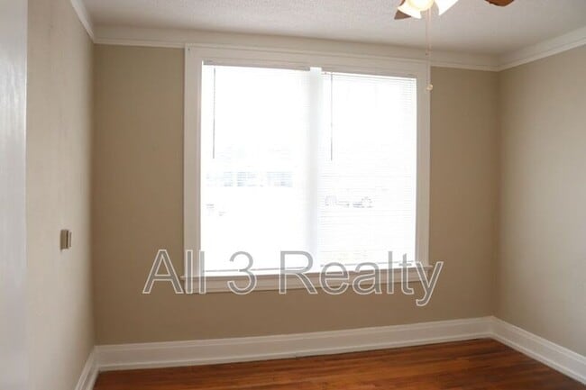 Building Photo - 2243 Madison Ave