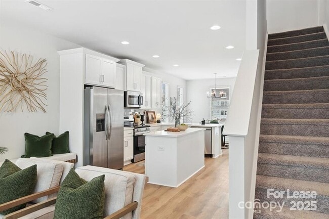 Building Photo - 6134 Wilora Lake Rd