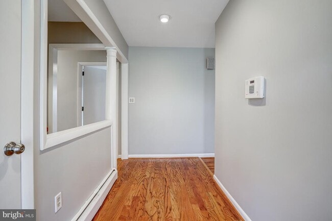 Building Photo - 7525 Salem Rd