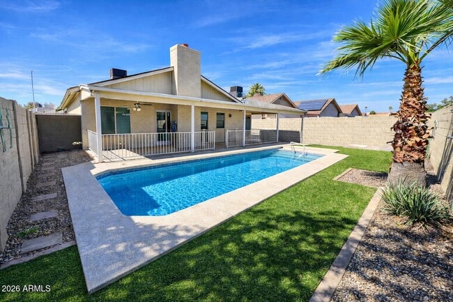 Building Photo - 8583 N 107th Dr