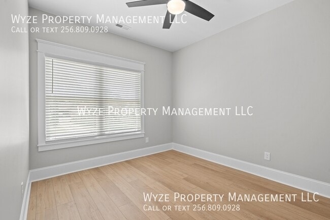 Building Photo - 1113 SE Westmoreland Ave